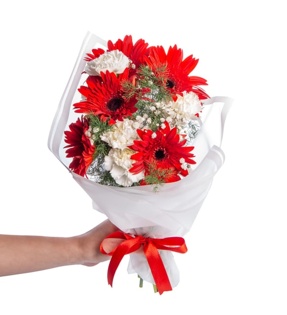 Kırmızı Gerbera ve Beyaz Karanfil Buketi